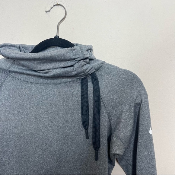 Nike Pro | Sweater - Picture 4 of 4